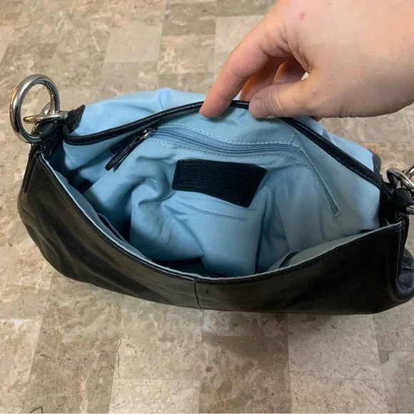 Authentic Coach Soho Y2K Black Leather Bag Vintage Big Buckle Flap Shoulder Hobo - Picture 13 of 16